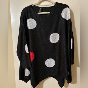 Berek polka dot tunic top, asymetric hemline , oz